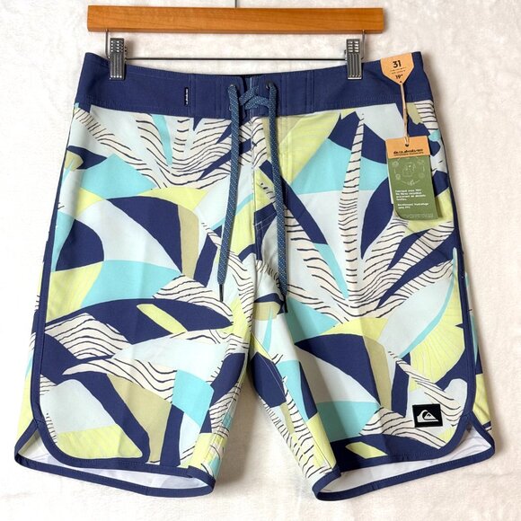 NEW QUIKSILVER Surfsilk Scallop 19